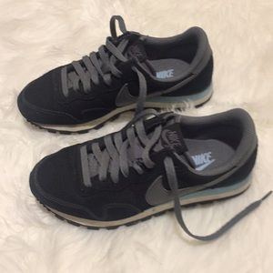 Nike Air 6.5 Black/Light Blue